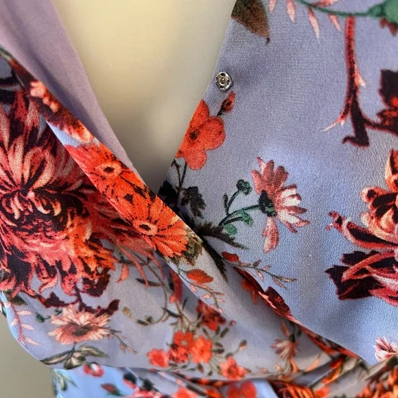 Chelsea28 Blue and Purple Wrap Midi Dress with V-Neck - Picture 11 of 16